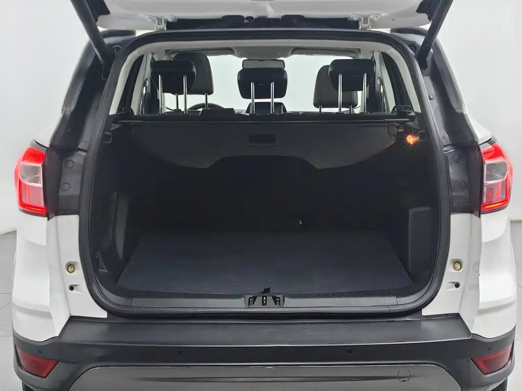Photo 16 - Ford Kuga