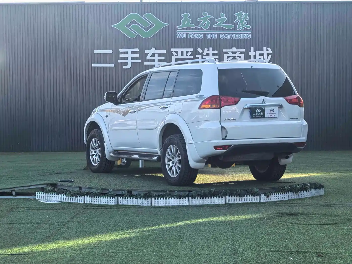 Mitsubishi Pajero Sport 2013 3.0L Automatic 4WD Flagship фото 16