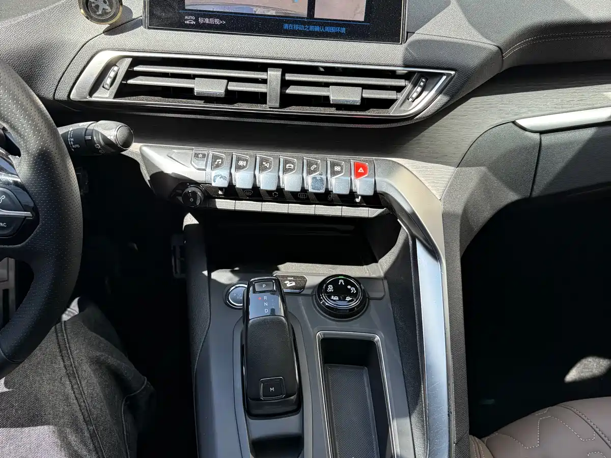 Peugeot 5008 2017 380THP 7-Seater Luxury GT Edition фото 14