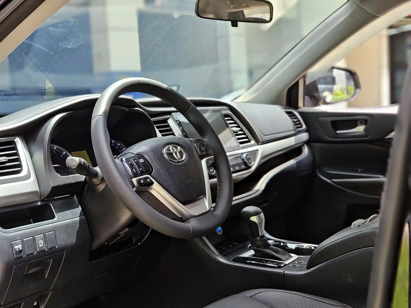 Toyota Highlander 2015 2.0T AWD Luxury Edition 7-seater фото 13