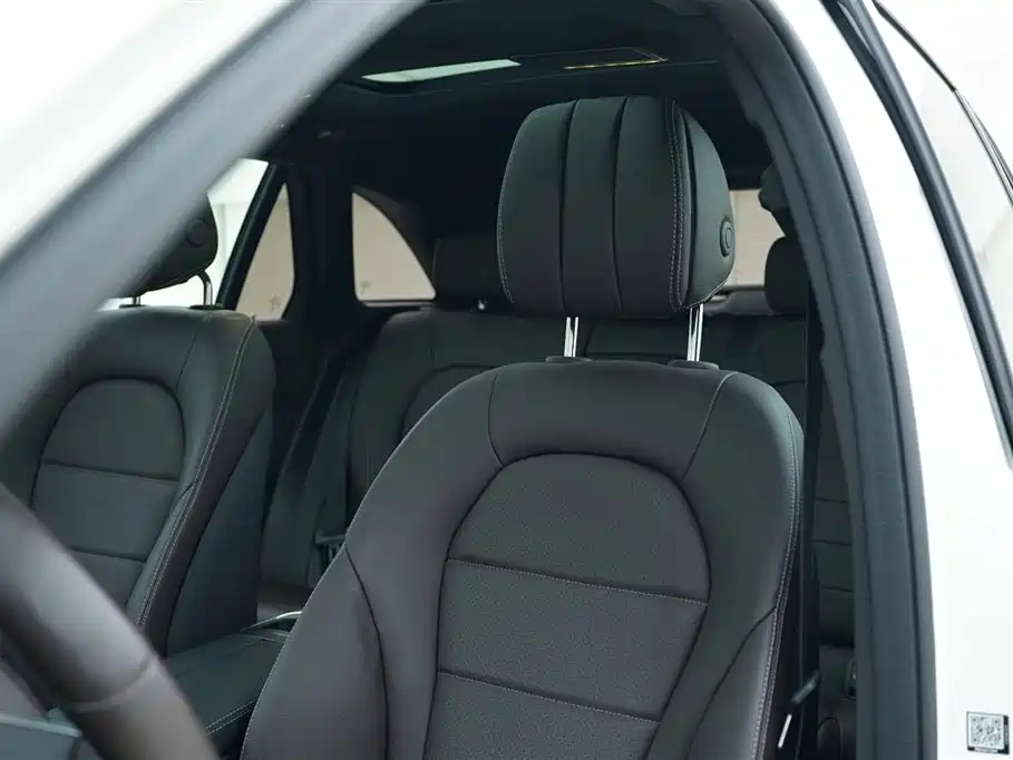 Mercedes-Benz GLC 2020 GLC 300 L 4MATIC Dynamic фото 13