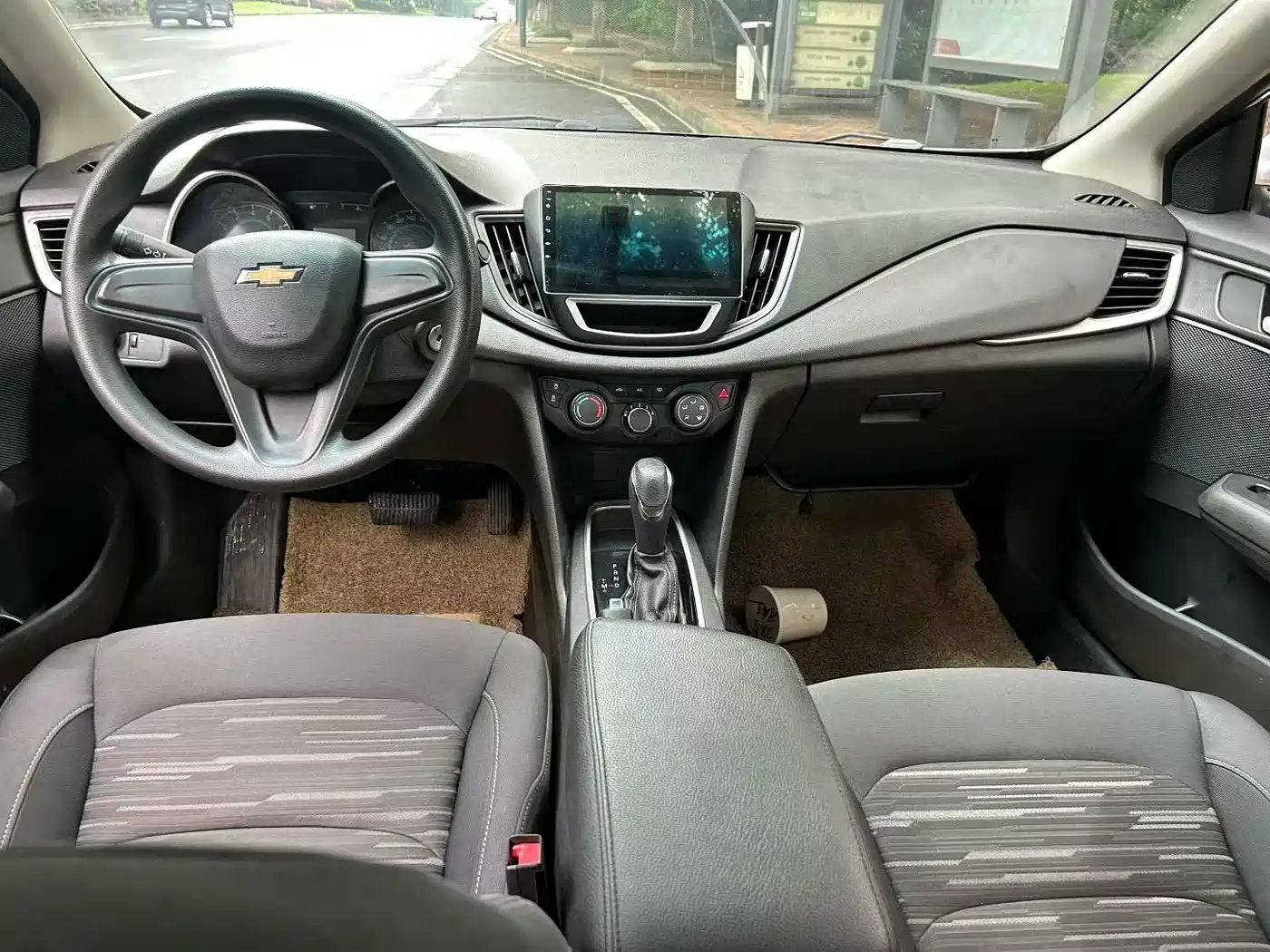Chevrolet Cavalier 2018 320 Auto Enjoy Sunroof Edition фото 5