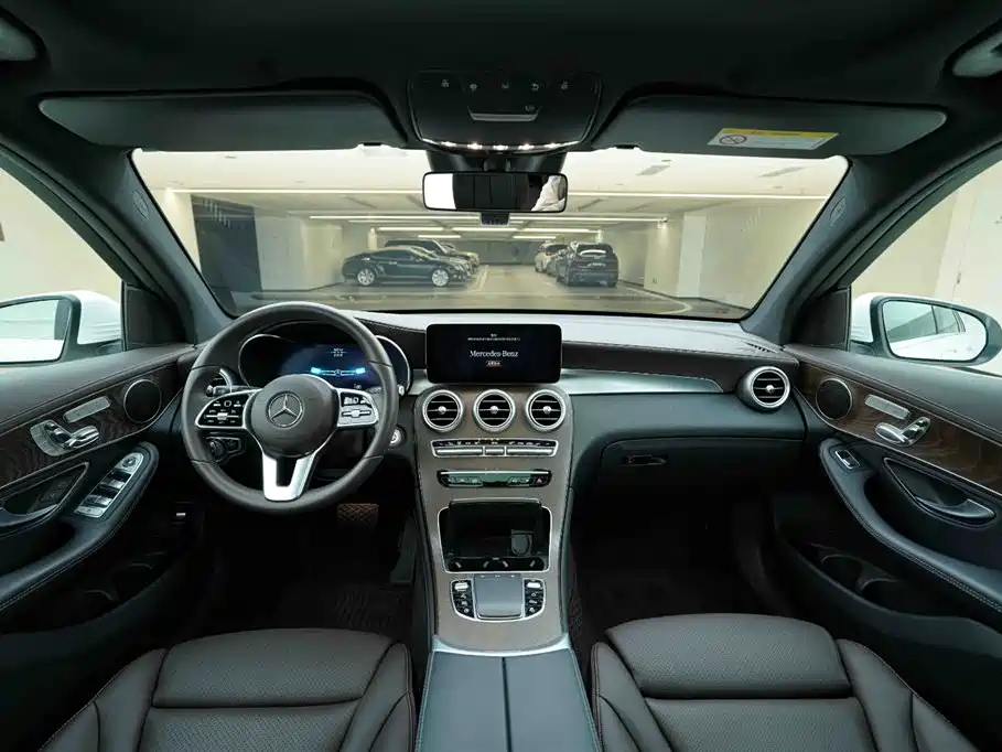 Mercedes-Benz GLC 2020 GLC 300 L 4MATIC Dynamic фото 19