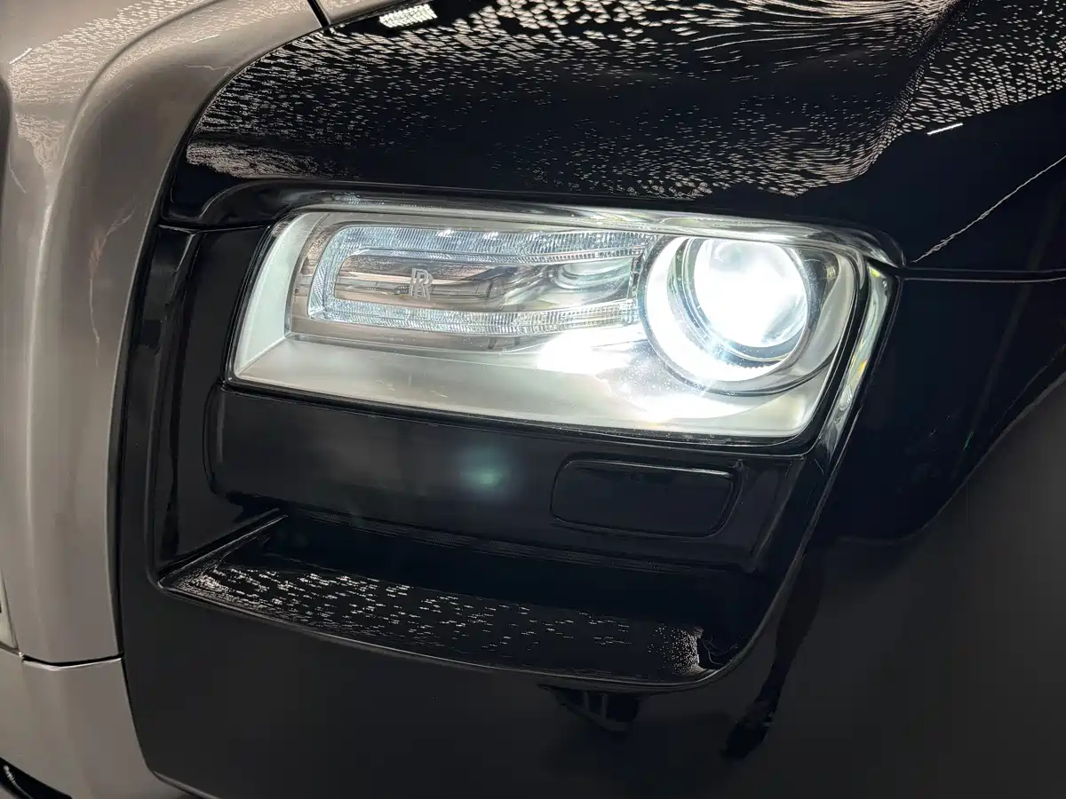 Фото 35 - Rolls-Royce Ghost
