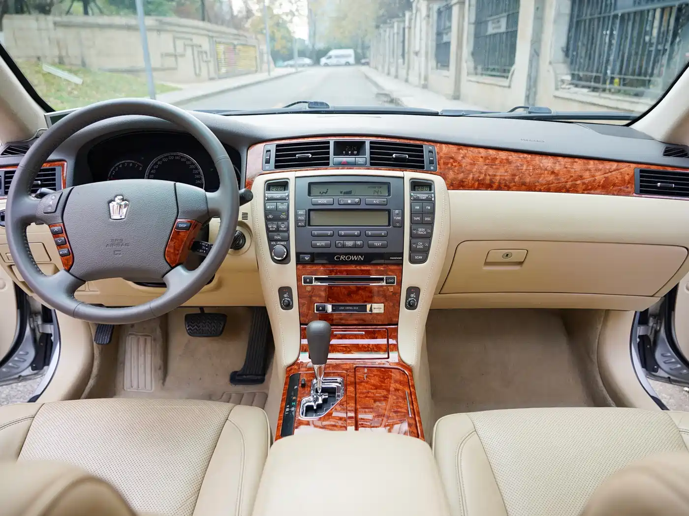 Toyota Crown 2007 2.5L Royal Leather Edition фото 9