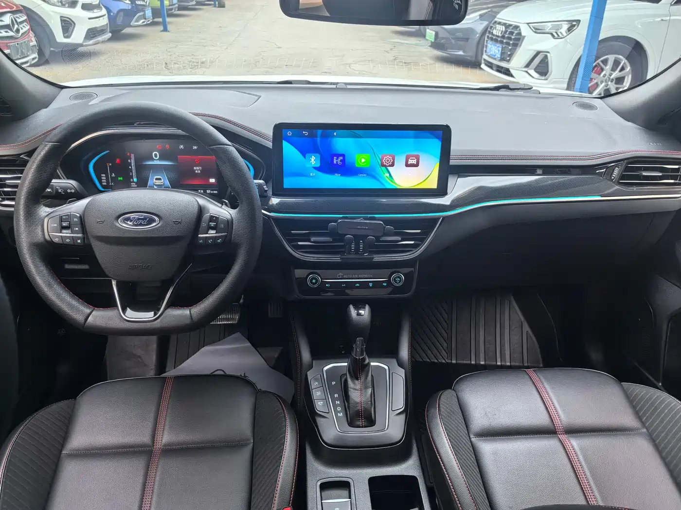 FORD FOX