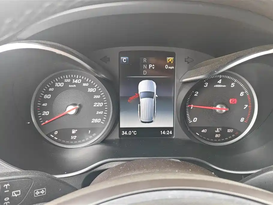 Mercedes-Benz GLC 2019 Facelift GLC 300 L 4MATIC Dynamic фото 14