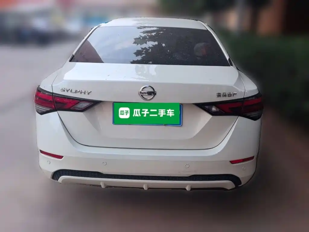 Nissan SYLPHY, миниатюра 3