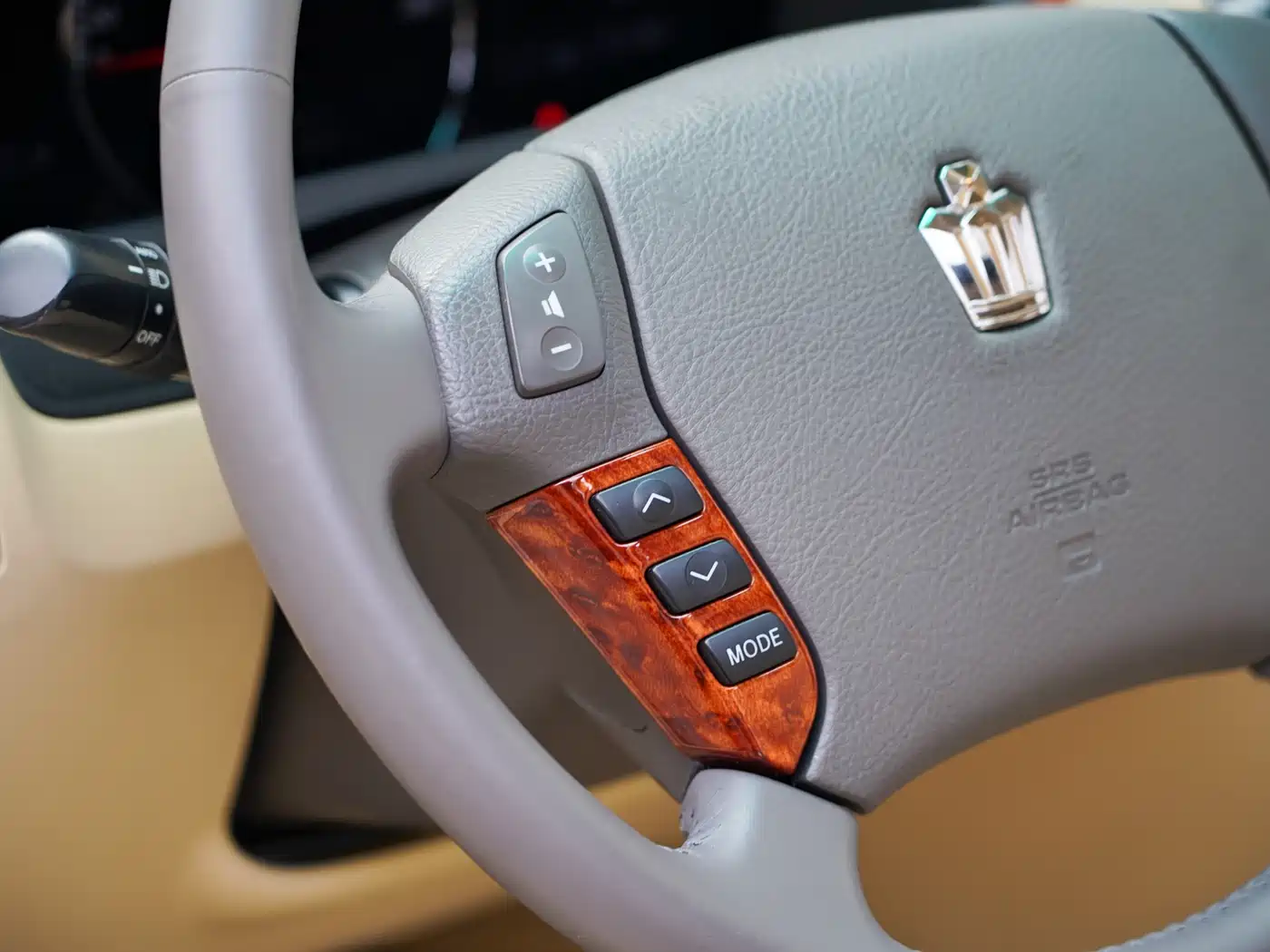 Toyota Crown 2007 2.5L Royal Leather Edition фото 14