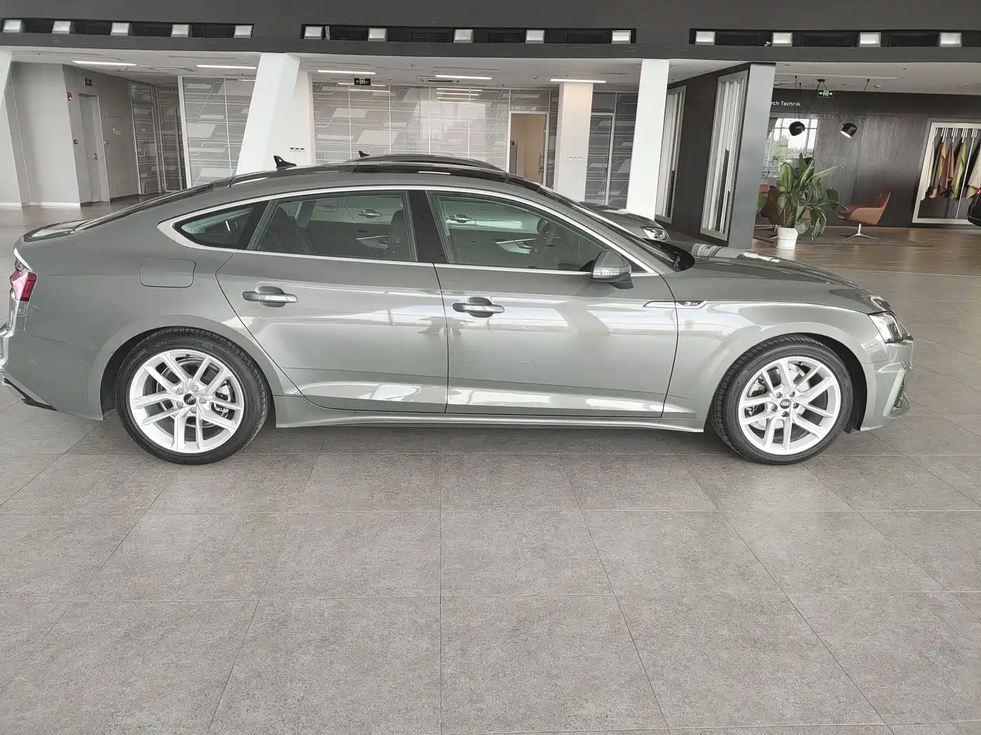 Audi A5 (Import) 2025 2024 Sportback 40 TFSI Fashion Dynamic