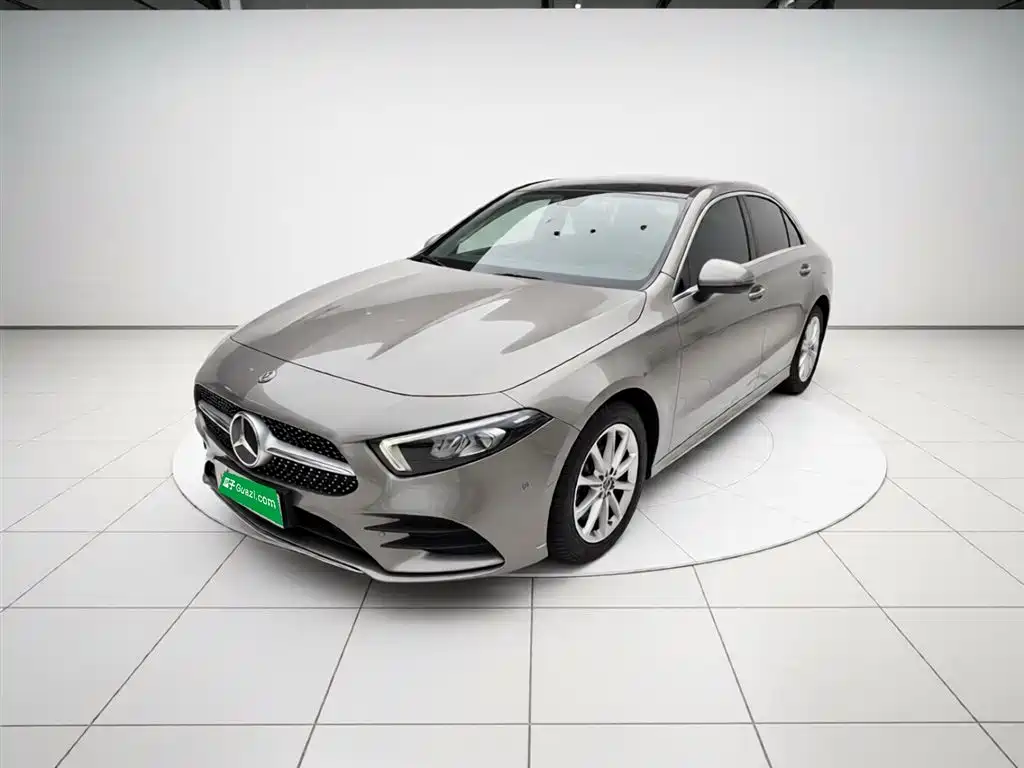 Mercedes-Benz A-Class 2021 A 200 L Sport Sedan Fashion Edition