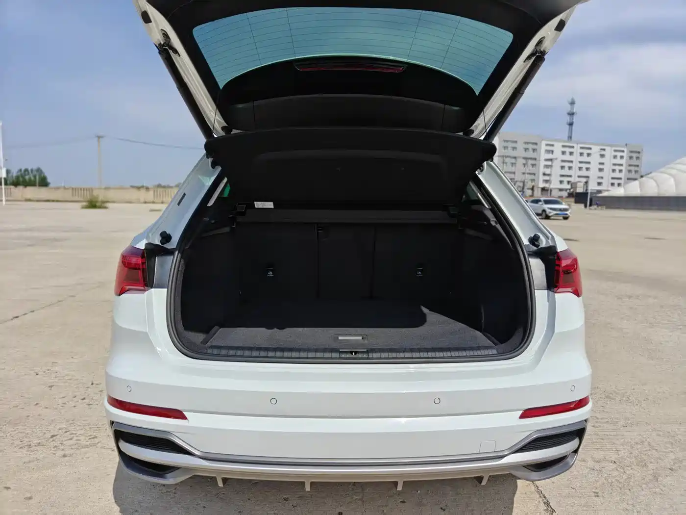 Audi Q3 2022 35 TFSI Fashion Dynamic фото 8