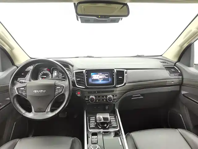 Isuzu mu-X Ranger 2022 2.0T Gasoline Automatic 4WD Joy Version 5-Seater — фото 5