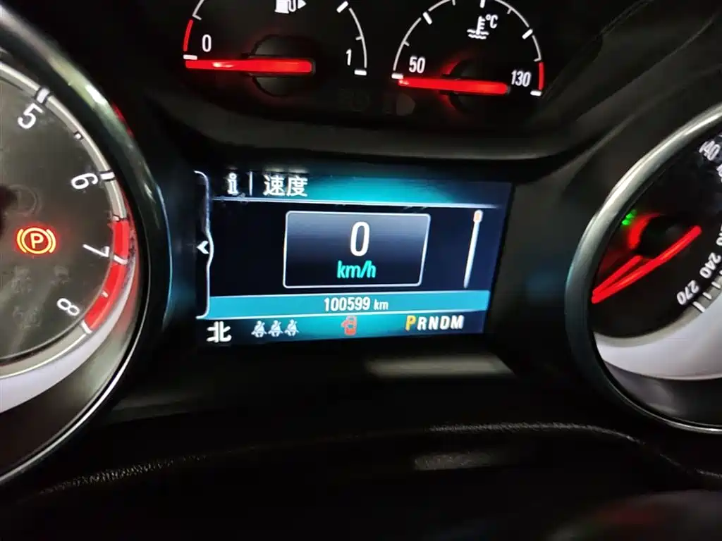 Buick Regal 2019 20T Elite China VI фото 12