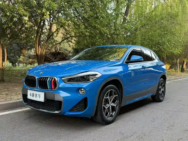 BMW X2