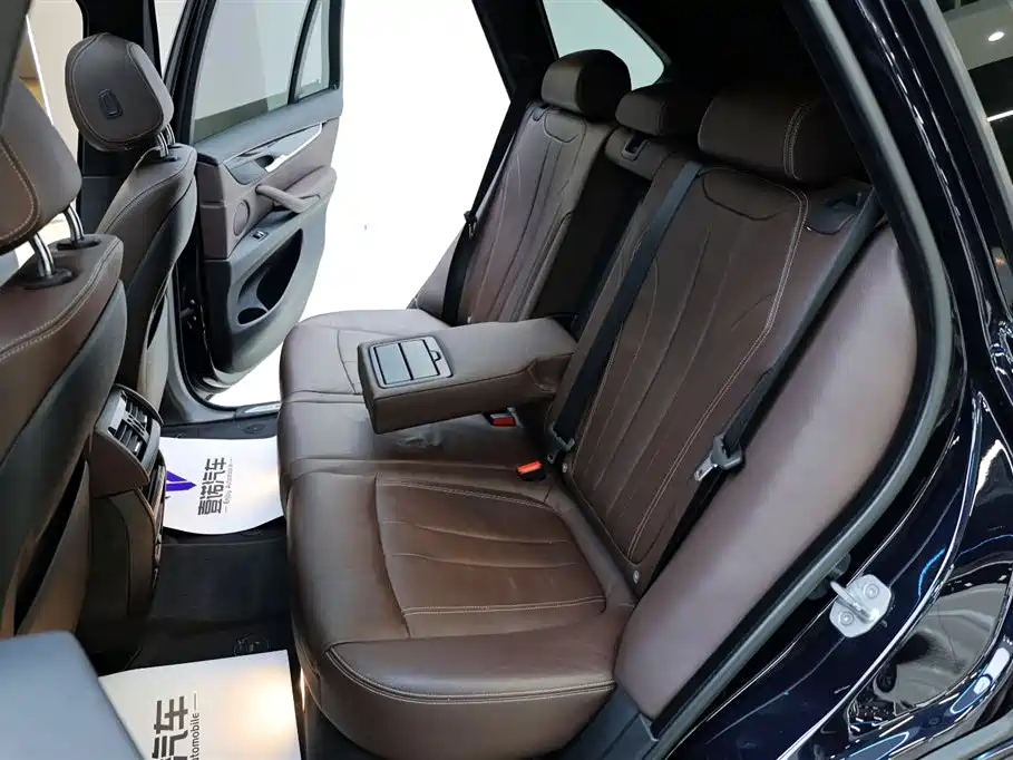 BMW X5 (Import) 2018 xDrive35i M Sport Model фото 29