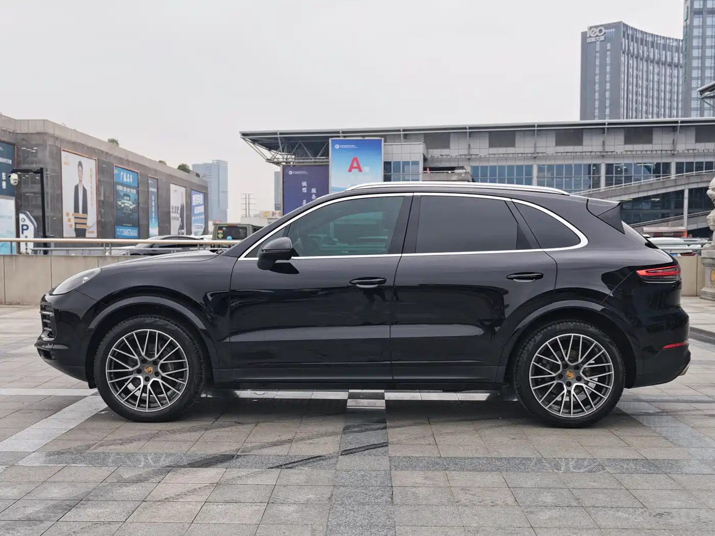 Porsche Cayenne 2019 Cayenne 3.0T фото 3