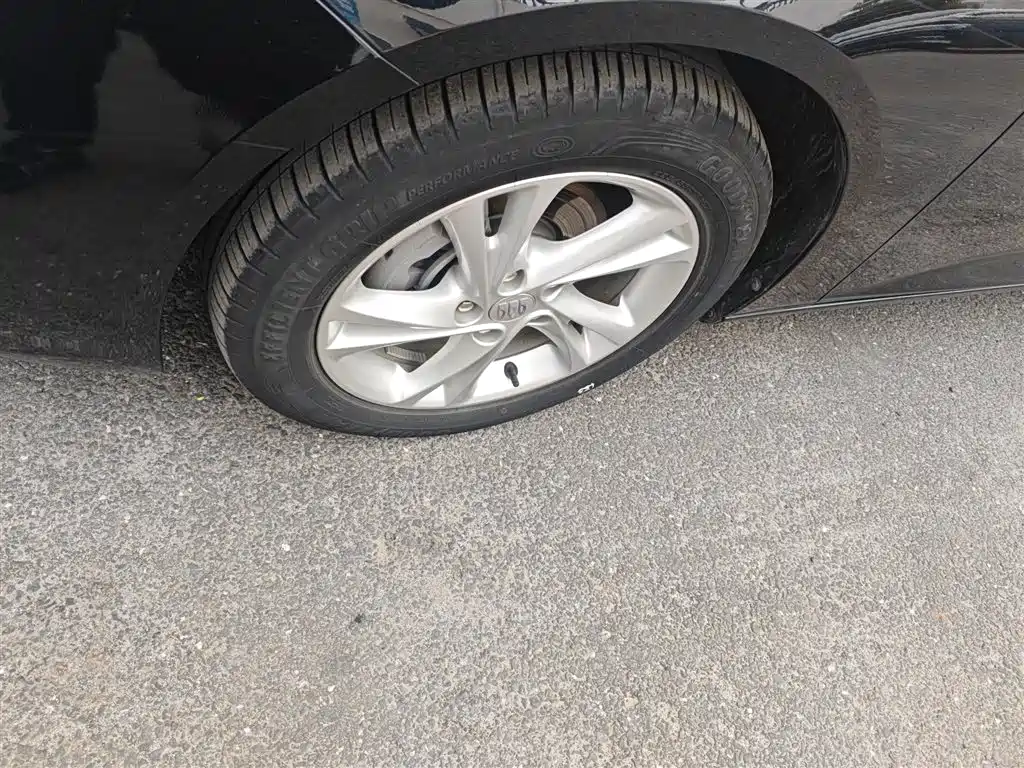 Buick Regal 2024 25T Ultra Comfort Edition фото 25