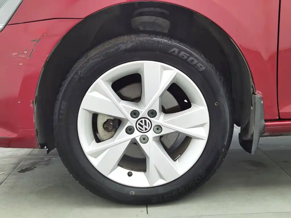 Volkswagen Bora 2013 2013 1.6L Automatic Comfort Model