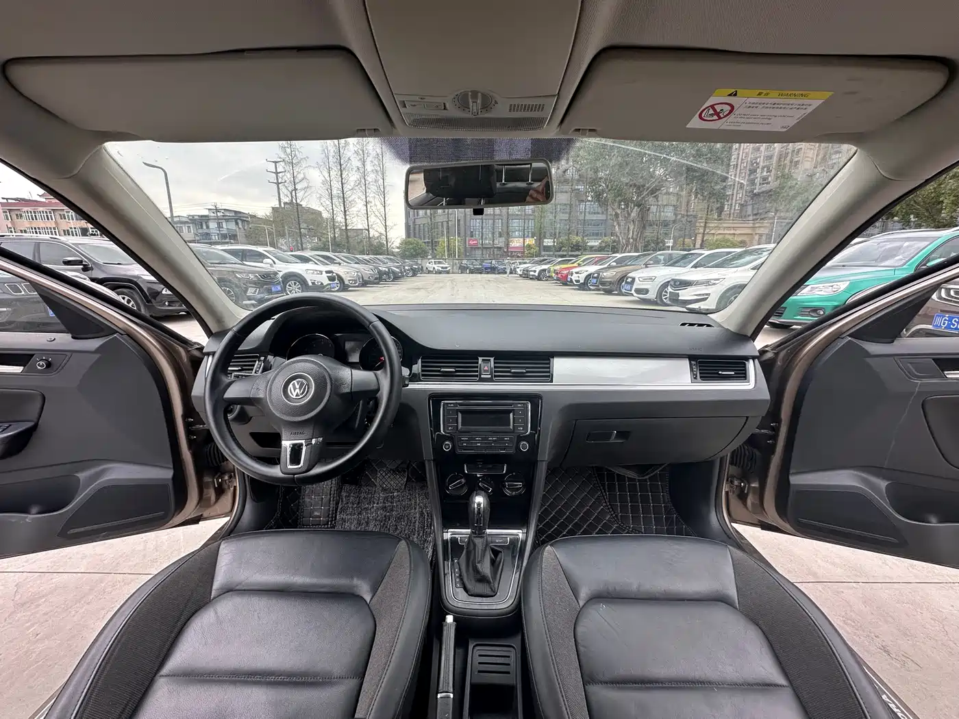 Volkswagen Bora 2015 Quality Edition 1.6L Automatic Comfort фото 8