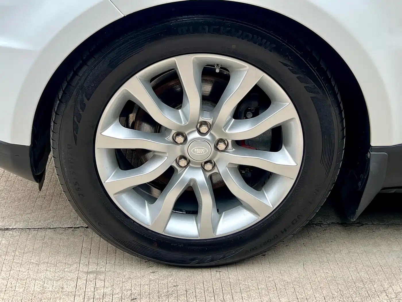 Land Rover Range Rover Sport 2016 Model 3.0 SC V6 HSE фото 20