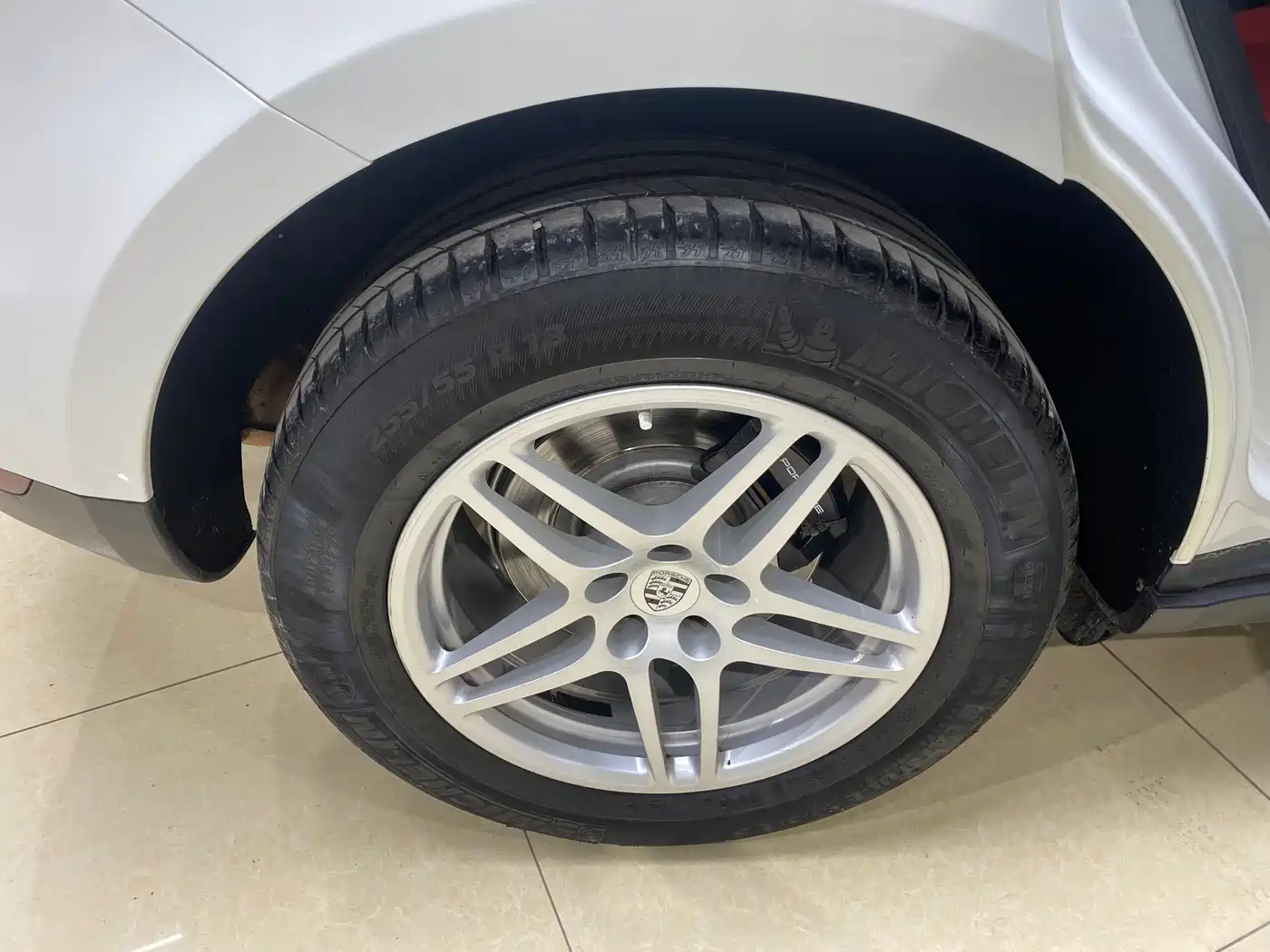 Porsche Macan 2018 Macan 2.0T фото 13