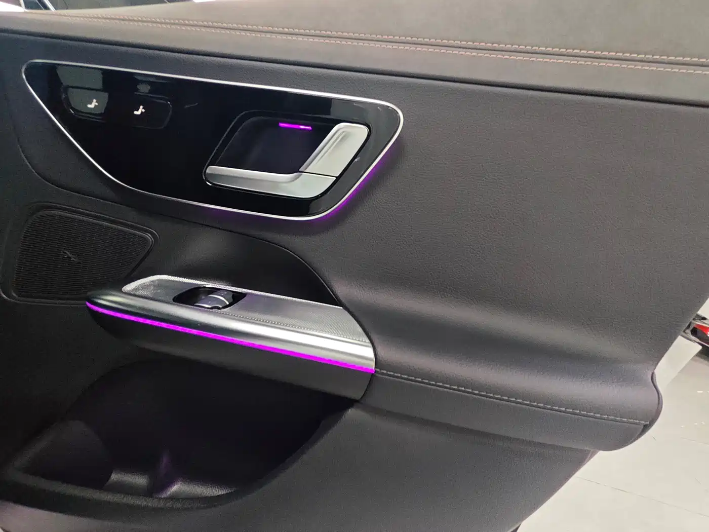 Mercedes-Benz EQE 2022 350 Luxury Edition фото 14