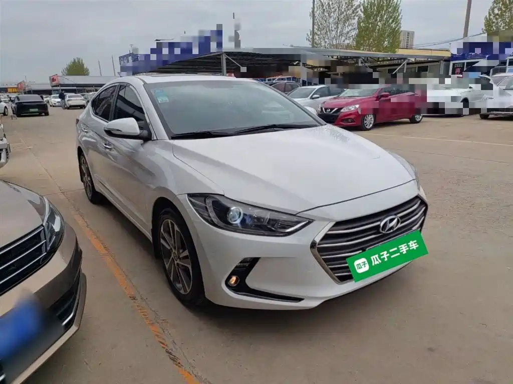 Hyundai Elantra 2016 Model 1.6L Automatic Smart Elite фото 4