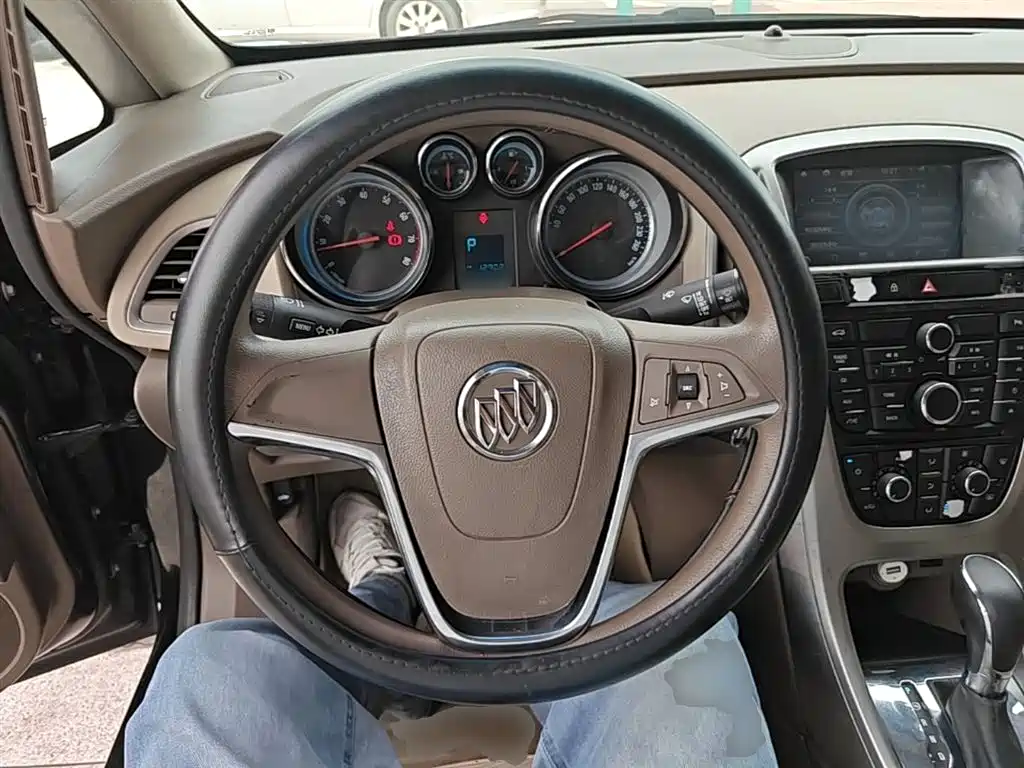 Buick Excelle 2013 GT 1.6L Automatic Fashion Edition фото 11