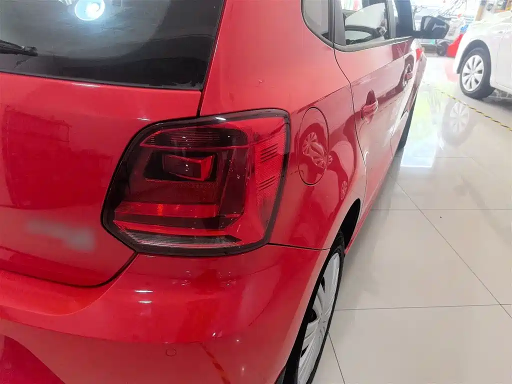 Volkswagen Polo 2018 1.5L Auto Comfort фото 8