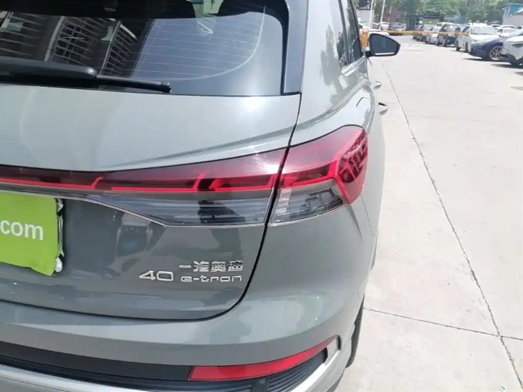 Audi Q4 e-tron 2022 40 e-tron Pioneer Edition фото 8