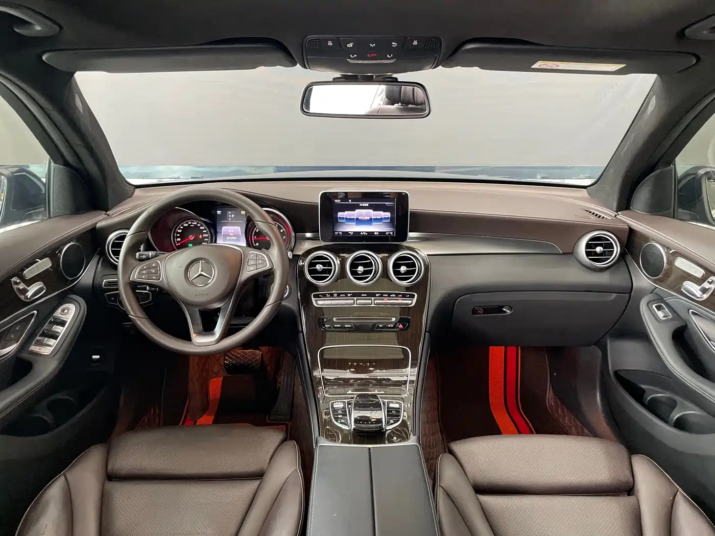 Mercedes-Benz GLC 2016 GLC 260 4MATIC Dynamic фото 15