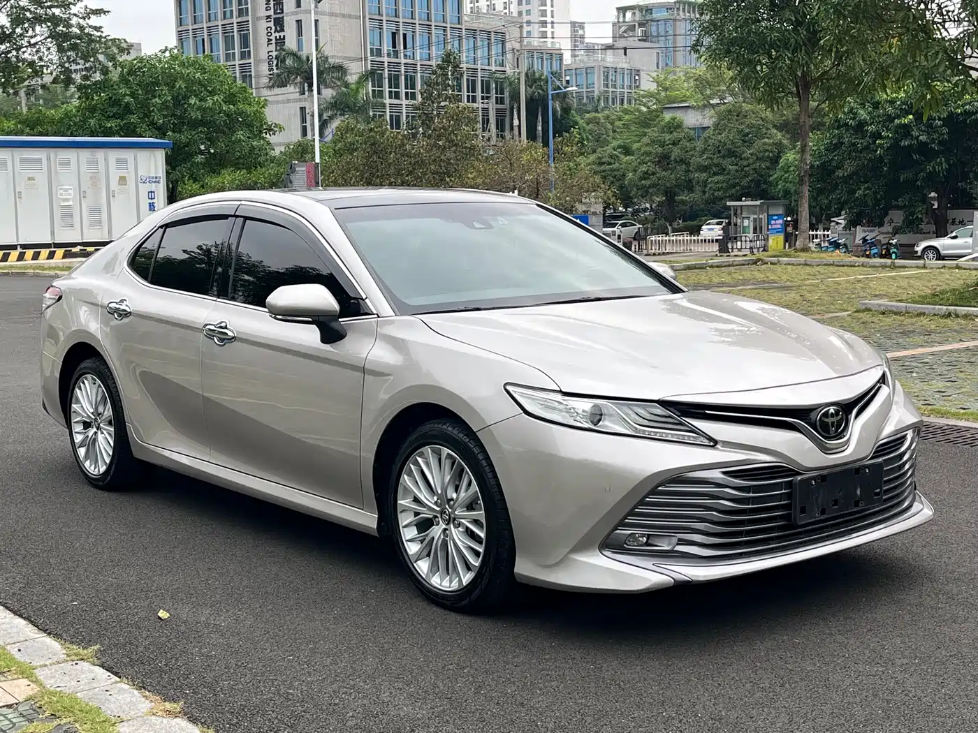 Toyota Camry 2019 2.5G Luxury (China V) фото 3