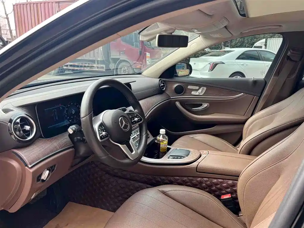 Mercedes-Benz E-Class 2020 Facelift E 300 L Fashion фото 4