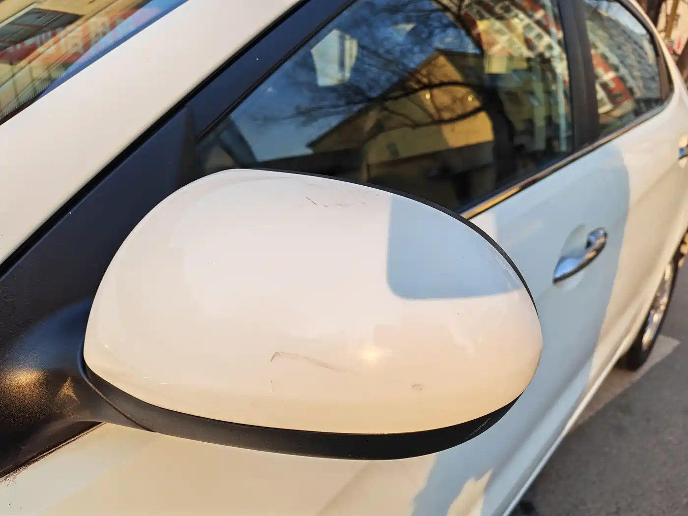 Kia K2 2012 Sedan 1.4L MT GLS Commemorative Edition фото 12