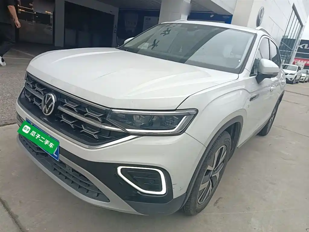 Volkswagen Tayron 2023 300TSI 2WD Luxury Plus Advanced Edition