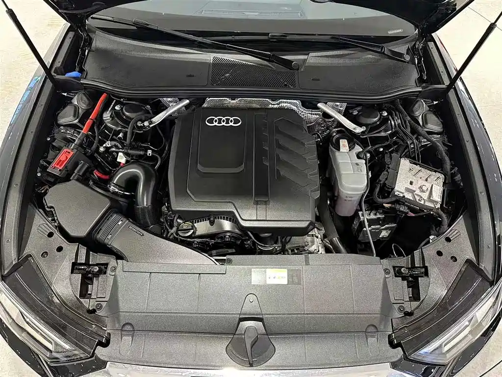 Audi A6L 2024 45 TFSI Premium Dynamic фото 9