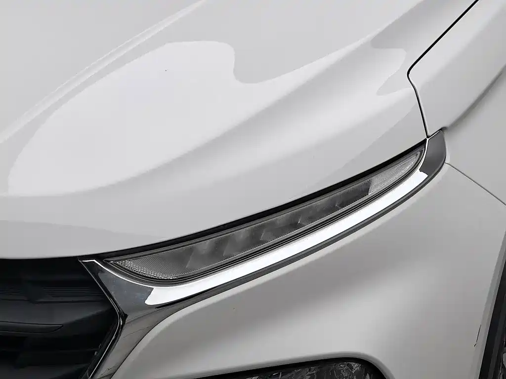 Фото 7 - Baojun 510