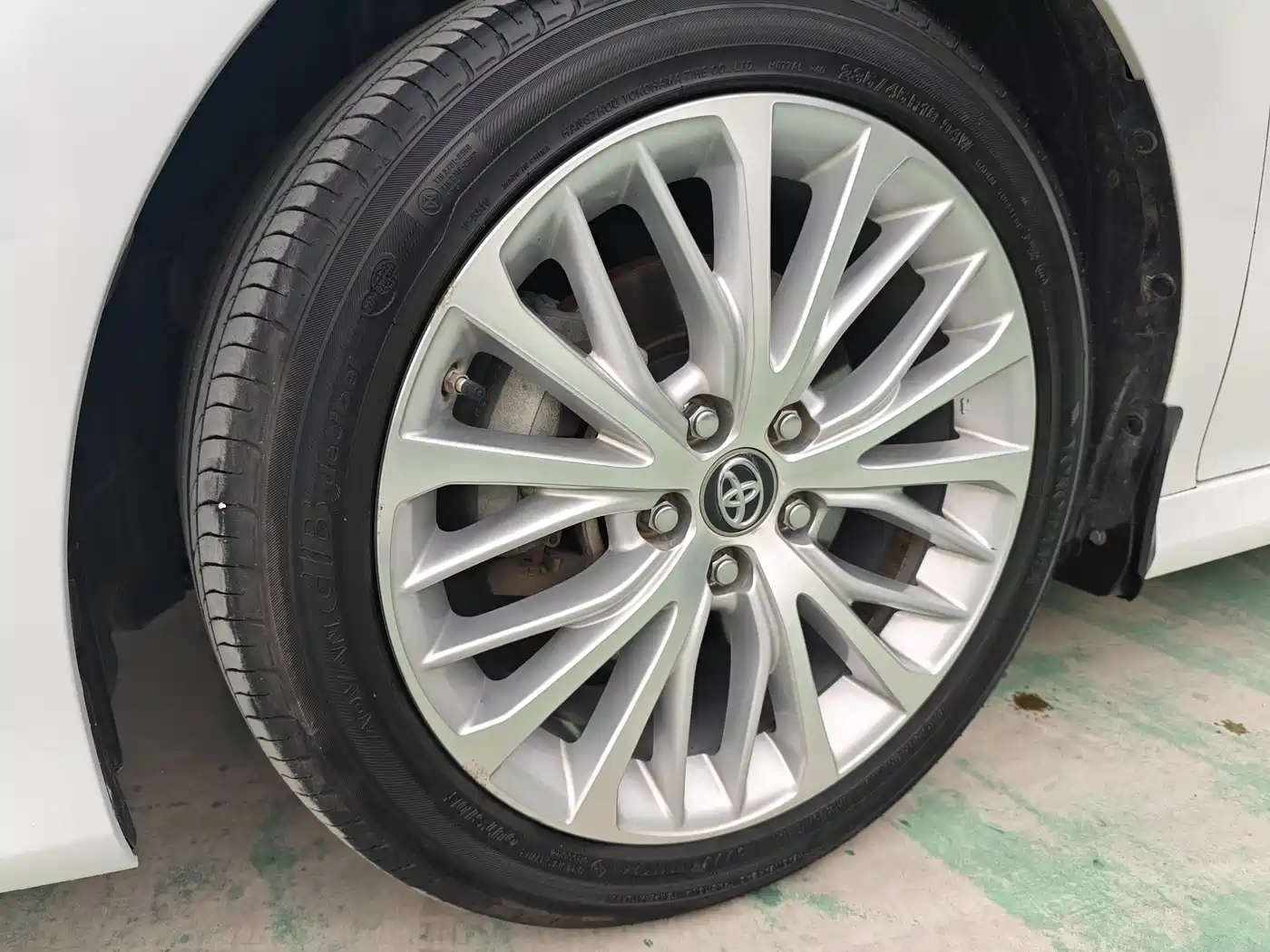 Toyota Camry 2019 2.5G Luxury Edition China VI фото 11