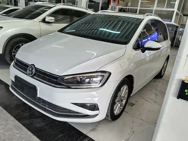 VOLKSWAGEN GOLF*JIAYU