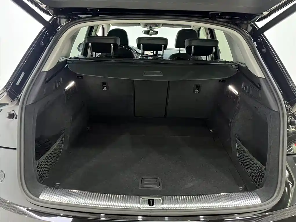 Audi Q5L 2020 40 TFSI Prestige Fashion фото 17