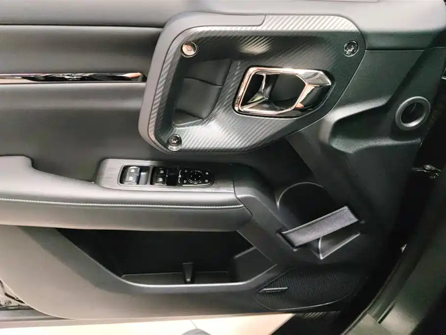 Haval Second-Generation Big Dog New Energy 2023 DHT-PHEV 105km Trendy Electric Edition Plus фото 7