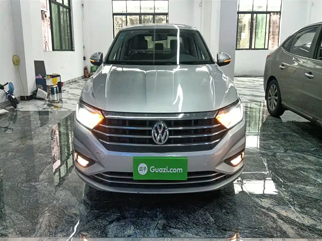 Volkswagen Sagitar 2019 280TSI DSG Comfort Edition China VI фото 3