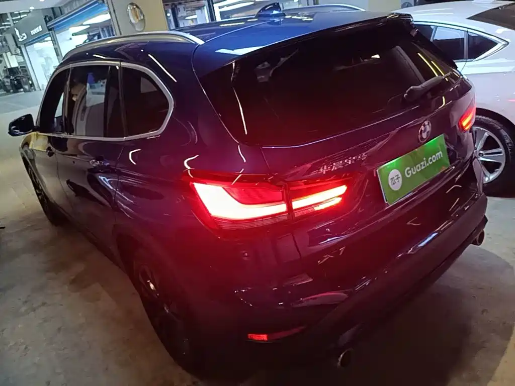 Photo 5 - BMW X1