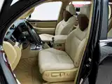 Фото 3 - Lexus LX
