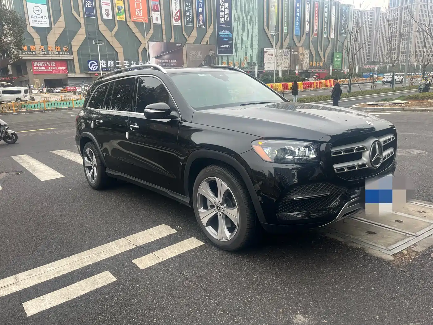MERCEDES-BENZ GLS