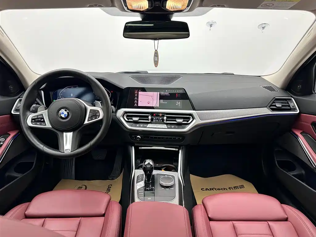 BMW 3 Series 2021 330Li xDrive M Sport Night Edition фото 10