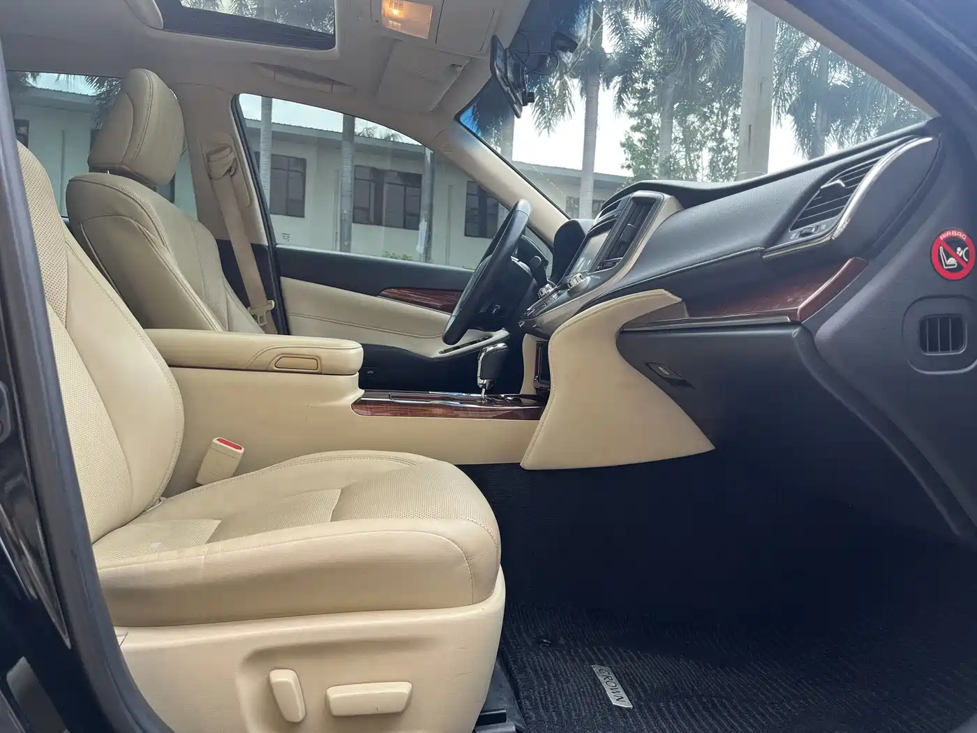 Toyota Crown 2015 2.0T Fashion фото 8