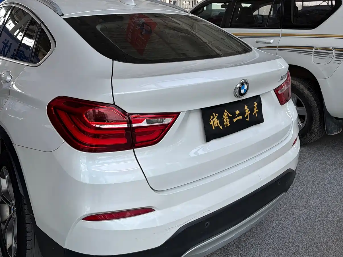 BMW X4 2014 xDrive20i X Design Package фото 4