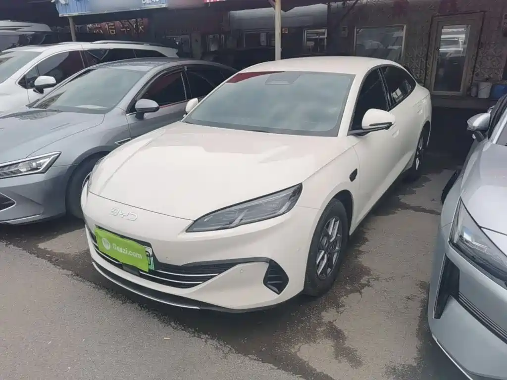 BYD Seal 06 New Energy 2025 DM-i Smart Drive 80KM Luxury